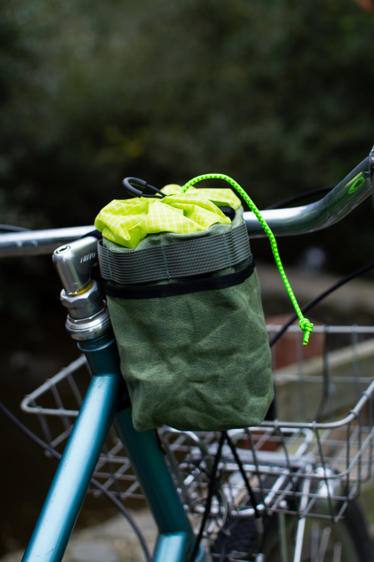 22by9 Green Stem Bag