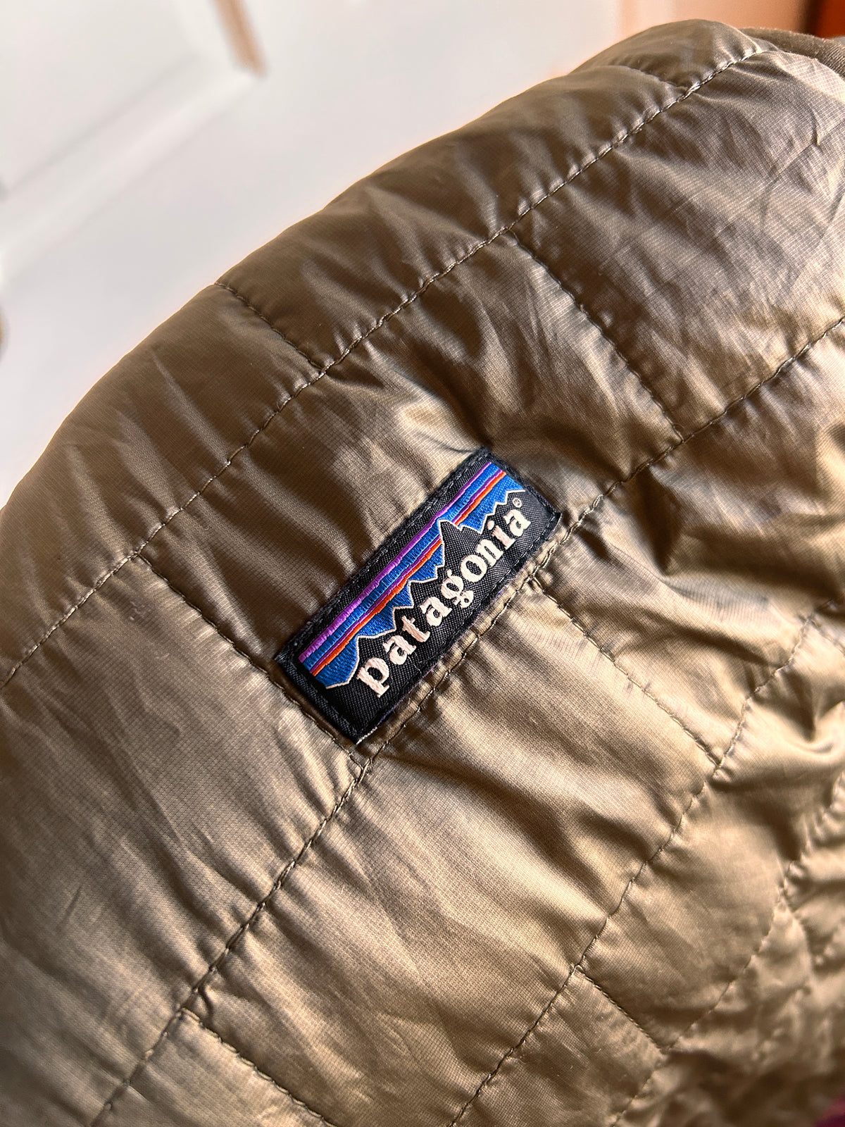 Patagonia Nanopuff Dark Green Vest size L